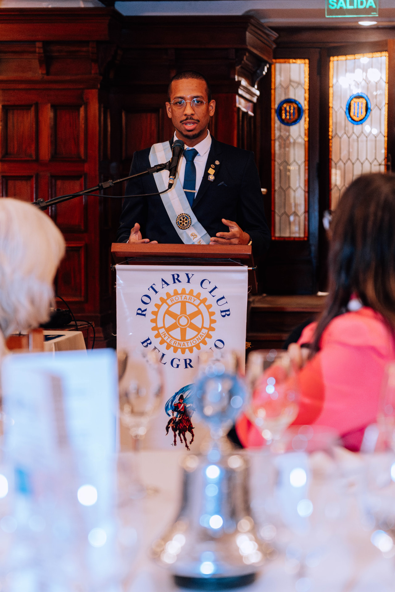 Paulo Conteo en una actividad institucional del Rotary Club Belgrano
